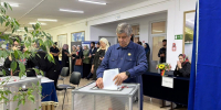 Сегодня утром, 18 сентября 2026 года, сотрудники Управления Федерального казначейства по Чеченской Республике одними из первых пришли на избирательные участки города Грозного и приняли участие в голосовании. - УФК по Чеченской Республике
