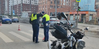 В Екатеринбурге мотоциклист сбил 10-летнего школьника на «зебре» - КП Екатеринбург
