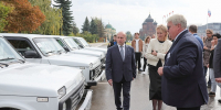 По поручению Дмитрия Миляева тульским медикам передали 18 служебных автомобилей - Министерство здравоохранения