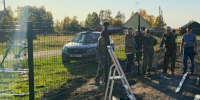 В Константиновке строят спортивную площадку. Всем миром!. - Ижемский район