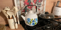 1 ложка на 1 литр — и чайник сверкает чище нового: от налёта и накипи ни следа — копеечный совет на вес золота - Pro Город Ухта