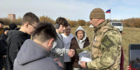 В рамках 10-летия Росгвардии ОМОН «Бизон» провел полевой выход для воспитанников ВПК имени Александра Рыжикова - Росгвардия