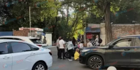 В Ростове в районе ЦГБ мотоциклист сбил бабушку с внучкой - DonDay.Ru