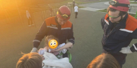 «Немножко страшно»: под Тюменью спасатели освободили девочку, застрявшую в каруселифото - Комсомольская правда