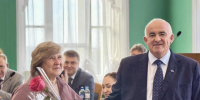 Главная «цветочница» Костромы Лариса Воробьева получила награду от губернатора - Комсомольская Правда
