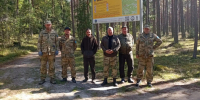 Пять кубометров мусора собрали сотрудники ООПТ в заказнике Ленобласти - 47Channel.Ru