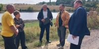 В россошанском поселке Копенкина продолжают обустраивать территорию у пруда в Байрачной дубраве - РИА Воронеж