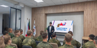 Ветеран СВО провел урок мужества для зенитчиков - ИА Хакасия