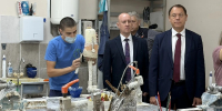 андрей модестов поздравил коллектив иркутского филиала ао «московское протезно-ортопедическое предприятие» со 100-летием со дня основания - Министерство здравоохранения