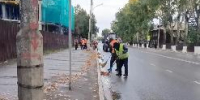 С наступлением осени улицы, парки и скверы Кызыла окрасились в тёплые золотые тона. Но вместе с красотой приходит и пора активной уборки. - Администрация г. Кызыл