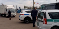 В Ярославле судебные приставы обнаружили в арестованном авто контрафактный алкоголь - ГТРК