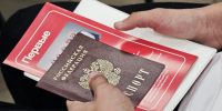Юные граждане получили свои первые паспорта в стенах Ростовского кремля - Ростовский кремль