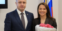 В Архангельской городской Думе поздравили Марию Харченко и вручили удостоверения двум новым депутатам - Бизнес-класс Архангельск