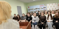 На базе Комплексного центра социального обслуживания населения Великоустюгского округа состоялась ярмарка трудоустройства. - Великоустюгский муниципальный округ
