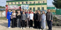 Школьники сели за руль комбайна: как прошел профтур на сельхозпредприятии под Воронежем - РИА Воронеж