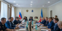 В Законодательном Собрании Ямала обсудили концепцию развития КМНС, итоги выборов и работу общественной приёмной - Единая Россия