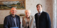 Власти Екатеринбурга поздравили ветерана Михаила Числова со 102-летием - КП Екатеринбург