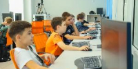 Школьники Курганской области участвуют в профориентационной диагностике на платформе «Билет в будущее» - Департамент образования и науки