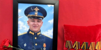 За храбрость, за доблесть, за мужество. На кладбище Тихвина отсалютовали 25-летнему, гордившемуся воинской службой - 47 новостей
