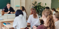 В Кировском округе полицейские провели серию профилактических уроков для школьников. - Кировский муниципальный округ