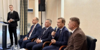 Совещание. Фото пресс-службы администрации Братска - Irk.Ru