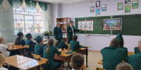 Урок бережного отношения к лесу: специалисты «Майкопского лесничества» встретились с учениками ОЦ № 2 - Управление лесами