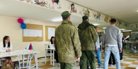 Жительница Костомукши пролила кофе в урну для голосования - StolicaOnego.Ru