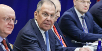 Лавров заявил, что РФ не будет делать паузы в СВО для переговоров - M24.Ru