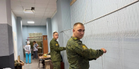 В поддержку бойцов СВО.  Студенты Университета Решетнёва работают в составе городских волонтерских движений - СибГУ им. М.Ф. Решетнева