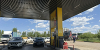 Временные ограничения на отпуск топлива ввели АЗС Масма и Дэкс в Забайкалье - Забайкальский рабочий