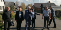 Состоялась общественная приемка выполнения работ по ремонту участка автомобильной дороги по ул. Стальская. - Омутнинское городское поселение