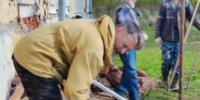 Продолжаются работы по благоукрашению храма Спаса Нерукотворного Образа с. Укан - Глазовская Епархия