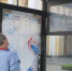 В Петербурге возбудили уголовное дело из-за повреждения лайтпостера на остановке - ГАZЕТА.СПб