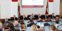 В Челябинской области продлили на год спецвыплаты медикам, не работающим по ОМС - Агентство новостей Доступ
