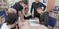 23 сентября для старшеклассников села Трескино специалисты районной библиотеки провели квест «Тайны Колышлея: послание прошлого» - Колышлейский район