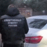 следователь у машины браконьеров - Петрозаводск говорит