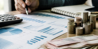 Доллар на украинских торгах достиг рекордных 45,04 гривны - ProKazan.Ru
