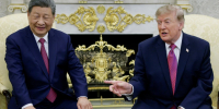 Трамп рассмешил Си Цзиньпина шуткой о Байдене - Комсомольская Правда