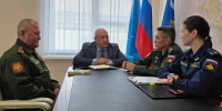В Курильском округе обсудили военную профориентацию старшеклассников - ТИА Острова