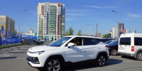 Фонд «Защитники Отечества» продолжает выдавать героям спецоперации автомобили с ручным управлением - Сосновский район