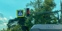Осколки, знак аварийной остановки и объезд: утро в Кемерове осложнилось пробкой и серьезными повреждениями авто - MosRegToday.Ru