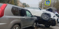 В Туле "Ниссан" чуть не перевернул "Лексус" - ТК Первый Тульский