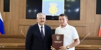 В администрации Волгограда наградили отличившихся сотрудников учреждений и предприятий города - Город Волгоград