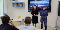 Сотрудники вневедомственной охраны Росгвардии провели профориентационную встречу со старшеклассниками - УВО ВНГ России по Красноярскому краю