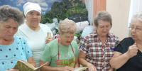 Чистопольские библиотекари рассказали волонтёрам о целительной силе растений - Чистополь-информ