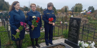 В ИК-5 почтили память сотрудника, погибшего при исполнении служебного долга - УФСИН