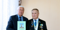 Хонук-оол Монгуш провёл презентацию книги «Совет мужчин и отцов Республики Тыва. 10 лет спустя» - Верховный Хурал (парламент) Республики Тыва