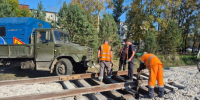 «Ульяновскэлектротранс» восстанавливает трамвайные пути после атаки БПЛА - Ulyanovsk.Express