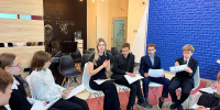 25.09.2026 | Как «съесть лягушку» и победить прокрастинацию: в тверском «Кванториуме» прошёл познавательный урок - Главное управление по архивному делу
