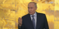 Путин назвал чушью практику "негражданства" в Прибалтике - M24.Ru